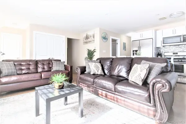 Address not disclosed, Rosedale, NY 11422