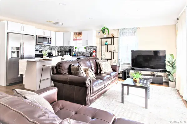 Address not disclosed, Rosedale, NY 11422
