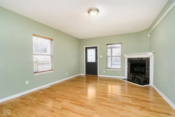 1421 E New York ST, Indianapolis, IN 46201