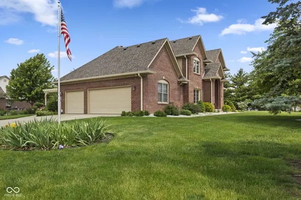 1846 S Fox Cove BLVD, New Palestine, IN 46163