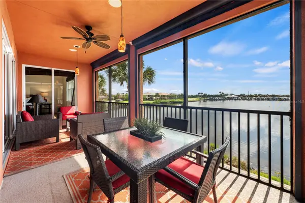 1139 RIVERSCAPE ST #2, Bradenton, FL 34208