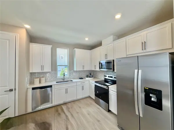 10221 DULBECCO ST, Orlando, FL 32827
