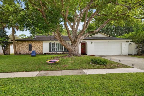 2211 KING RICHARDS CT, Winter Park, FL 32792
