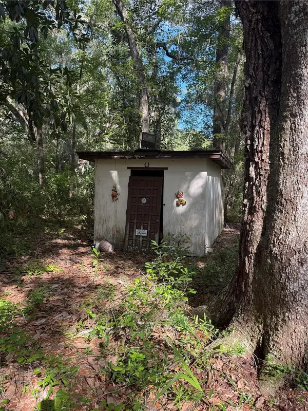5612 E HIGHWAY 316, Citra, FL 32113