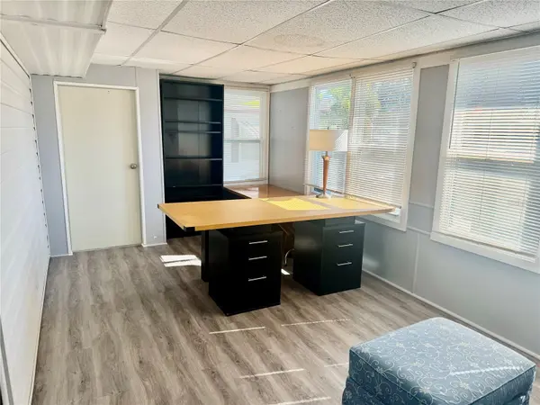 7901 N 40TH AVE N #21, St Petersburg, FL 33709