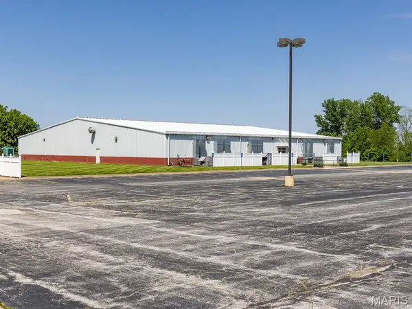 3201 Palmyra RD, Hannibal, MO 63401