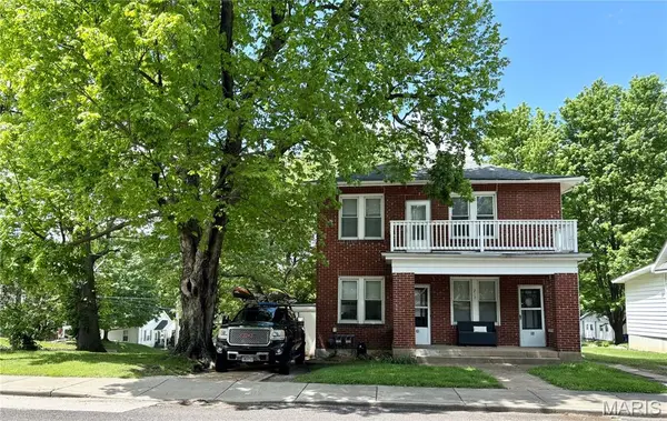 213 Macarthur ST, Washington, MO 63090