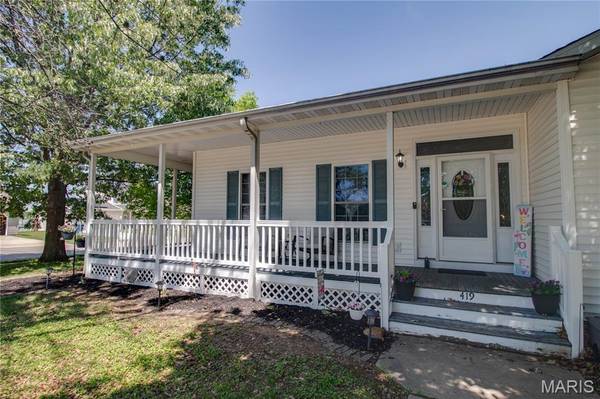 419 Geaschel DR, Caseyville, IL 62232