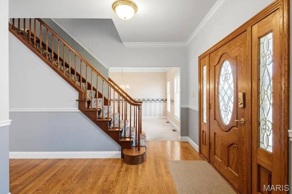 477 Redwood Forest DR, Ballwin, MO 63021