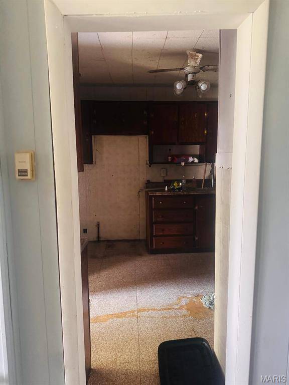 7127 Virginia AVE, St Louis, MO 63111