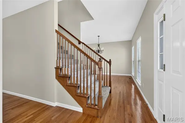 931 Lindmark DR, Wentzville, MO 63385