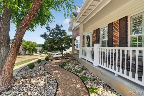 1028 Stone Spring CT, Eureka, MO 63025