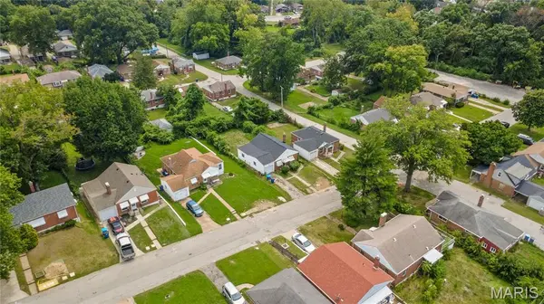 4702 Fletcher ST, St Louis, MO 63121