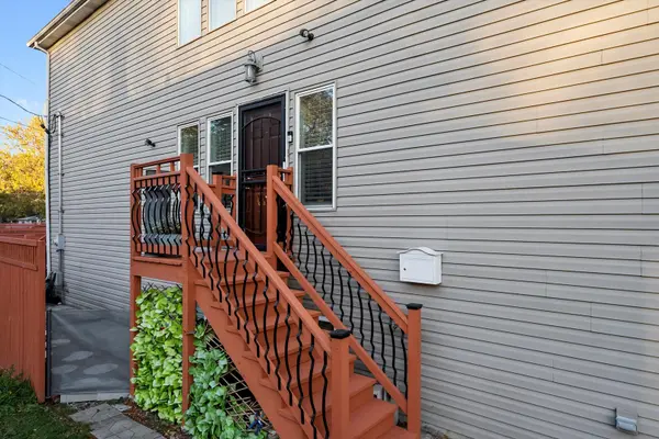 352 E 77th ST, Chicago, IL 60619