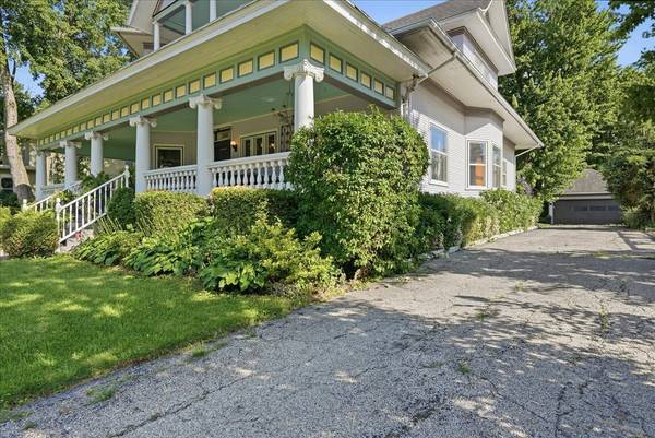 305 W Elm ST, Fairbury, IL 61739
