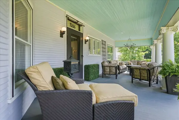 305 W Elm ST, Fairbury, IL 61739