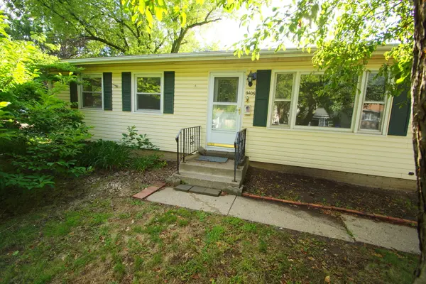 3406 MAGNOLIA CT, Bettendorf, IA 52722