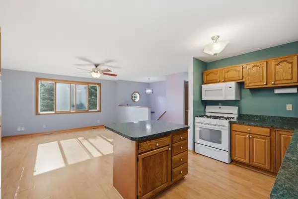 3006 E Hickory DR, Wonder Lake, IL 60097