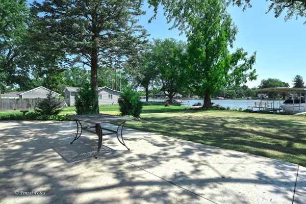 604 Bally RD, Mchenry, IL 60050