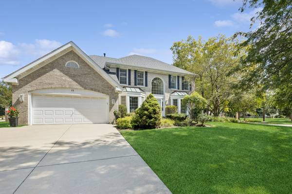 75 Madeline CIR, Schaumburg, IL 60173