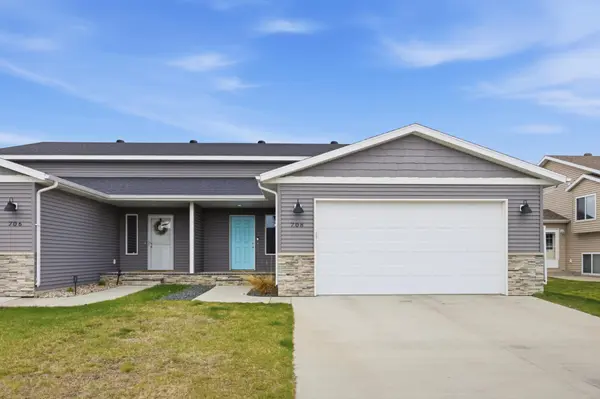 708 3rd AVE NE, Dilworth, MN 56529