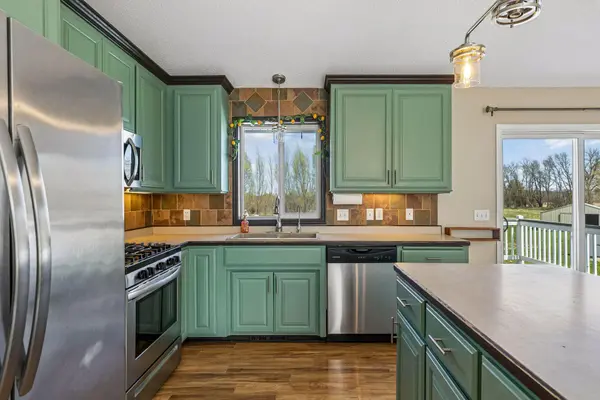 13556 355th ST, Lindstrom, MN 55045
