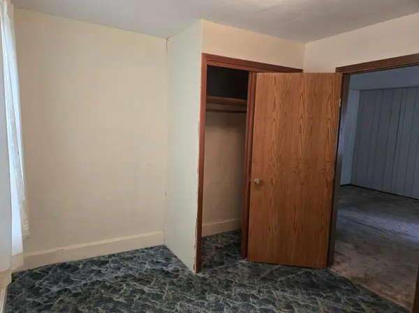 860 Basinger Memorial DR, Mountain Lake, MN 56159