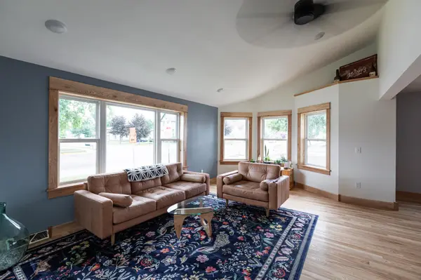 778 E 3rd ST, Winona, MN 55987