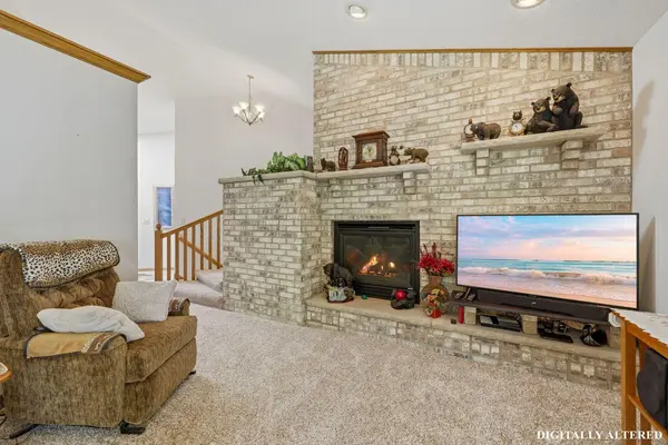 32897 Spunk Tree CIR, Avon, MN 56310