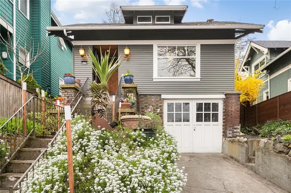 331 23rd AVE E, Seattle, WA 98112