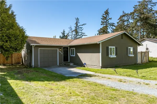 1005 Ridgeway DR, Oak Harbor, WA 98277