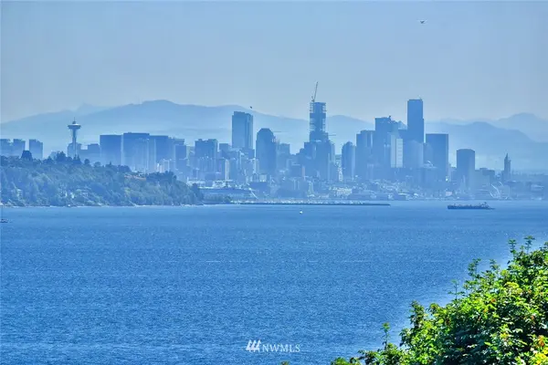 10664 NE Valley RD, Bainbridge Island, WA 98110