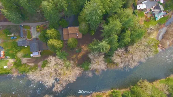 24305 250th AVE SE, Maple Valley, WA 98038