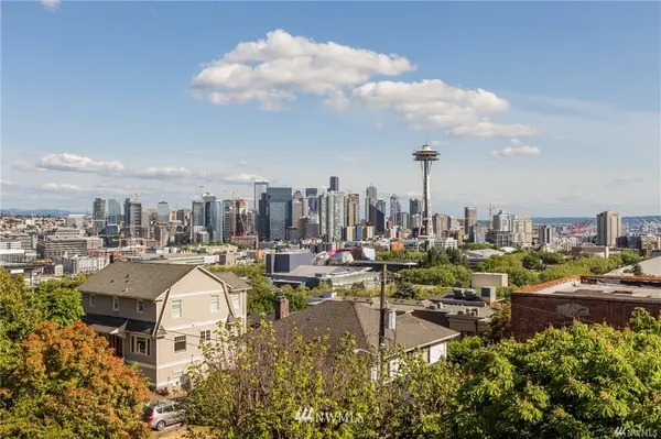 100 Ward ST #204, Seattle, WA 98109