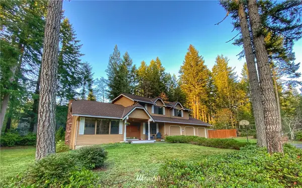 1950 NW Timberview CT, Silverdale, WA 98383