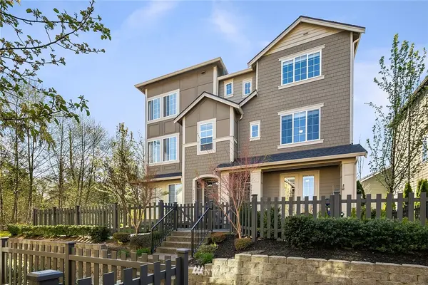 37525 SE Fury St #100, Snoqualmie, WA 98065