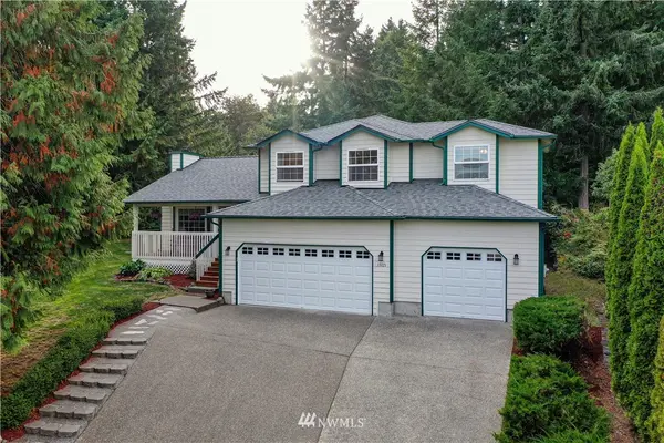 13721 Daybreak PL NW, Silverdale, WA 98383