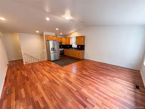 4426 Durham CT, Denver, CO 80239
