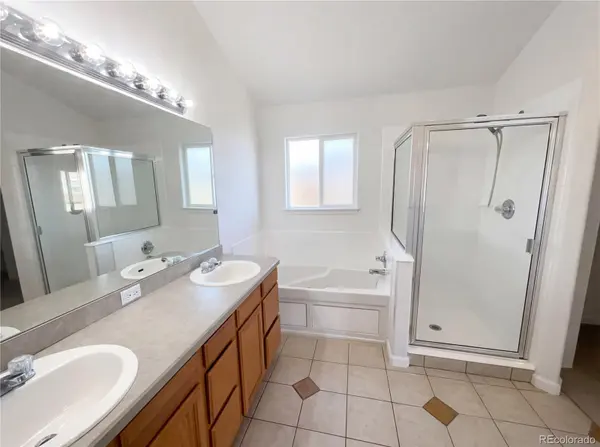 9686 Fairwood ST, Littleton, CO 80125