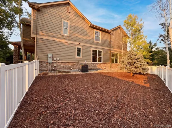 2232 Whistler DR, Longmont, CO 80504