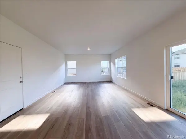 4043 Shirley DR, Johnstown, CO 80534