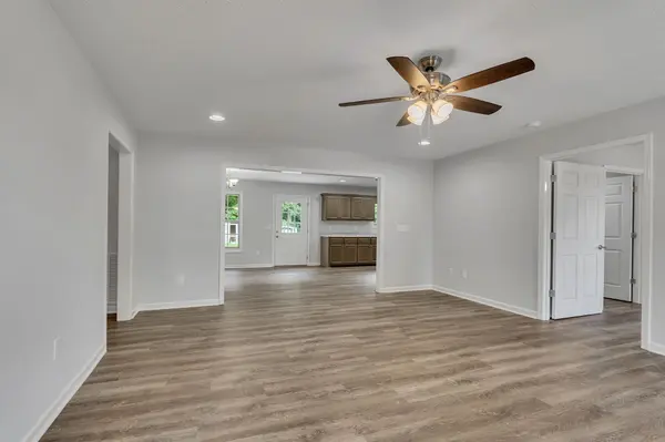 1585 Paynes Church Rd, Winchester, TN 37398