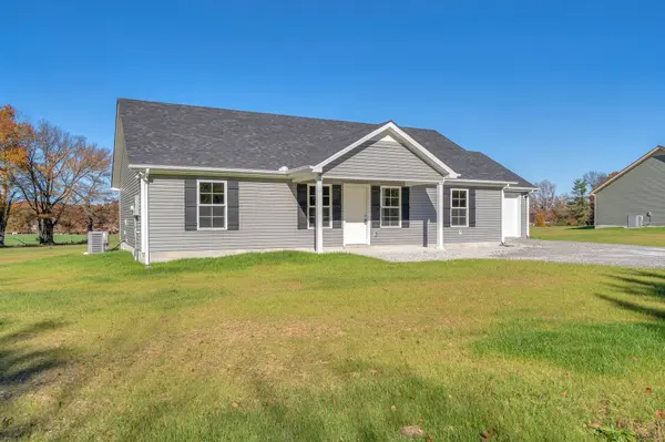 1543 Paynes Church Rd, Winchester, TN 37398