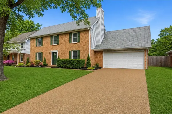 609 Sugartree Ln, Franklin, TN 37064