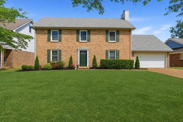 609 Sugartree Ln, Franklin, TN 37064