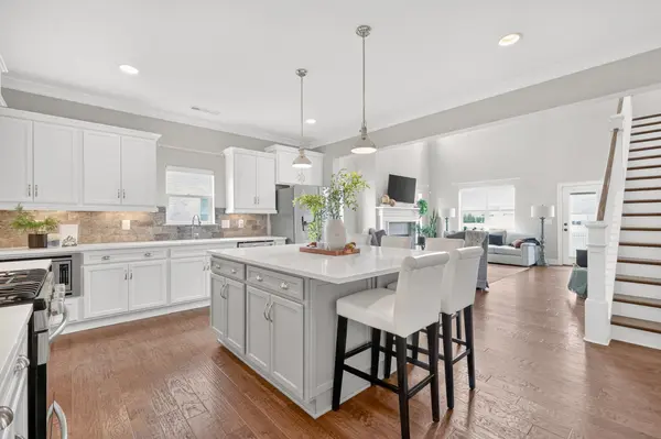 792 Plowson Rd, Mount Juliet, TN 37122