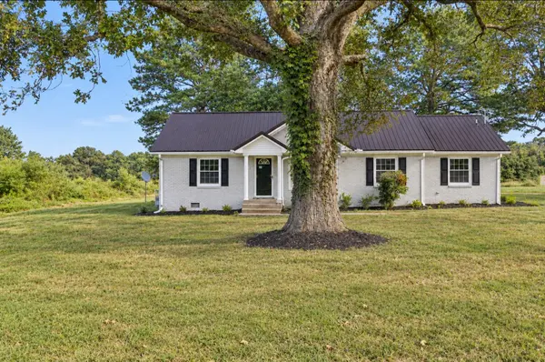 1083 Mattox Town Rd, Lawrenceburg, TN 38464