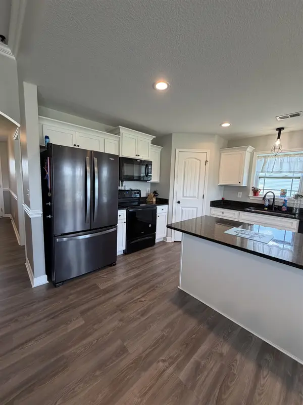 113 Thorn Creek Dr, Gaffney, SC 29341