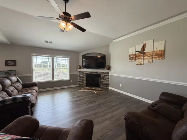 113 Thorn Creek Dr, Gaffney, SC 29341