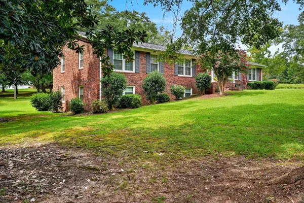 221 Fernbrook Circle, Pacolet, SC 29372